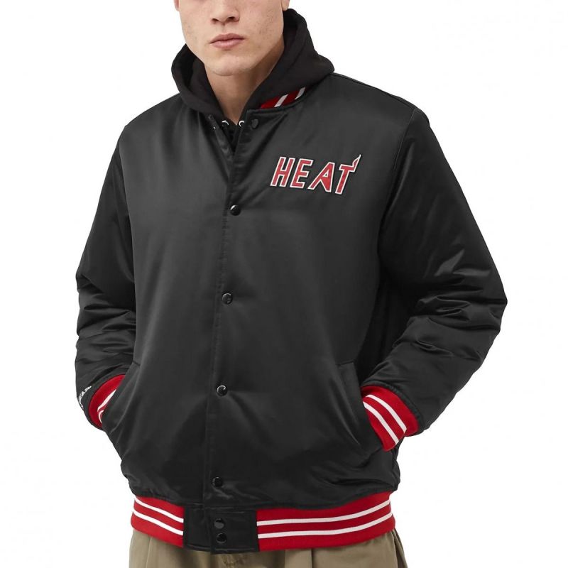 Mitchell & Ness NBA Heavyweight Satin Jacket Miami Heat M OJBF3413-MHEYYPPPBLCK