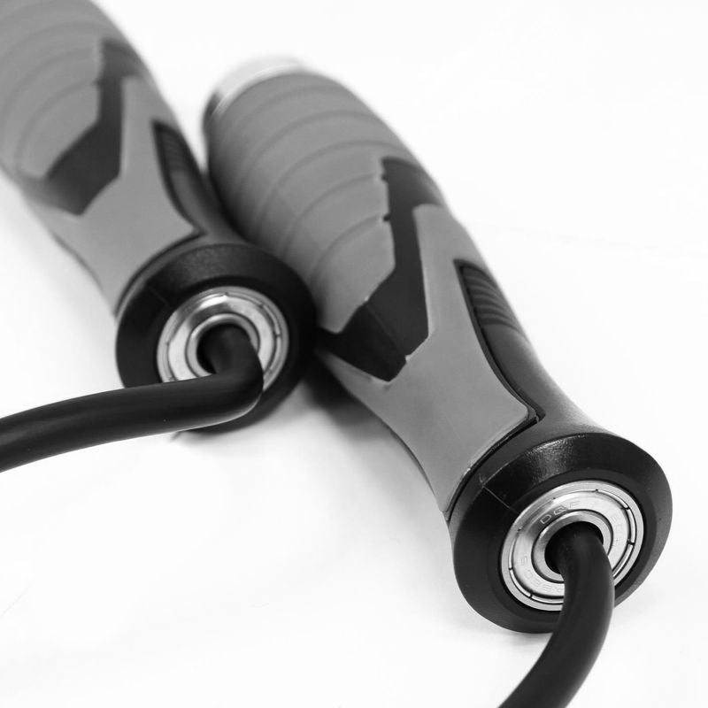 Speed skipping rope with 2 x 100g weights BK 256