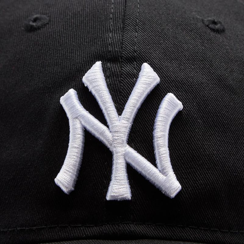New Era 9TWENTY League Essentials New York Yankees Cap 60348852