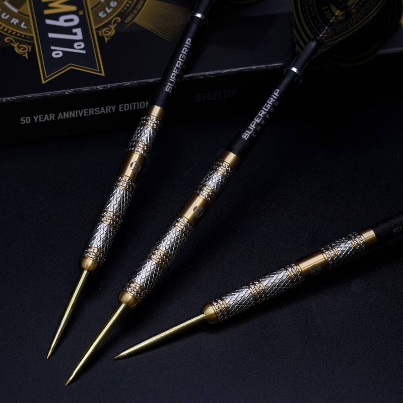 Harrows Magnum 97% 50th Anniversary Edition steeltip darts