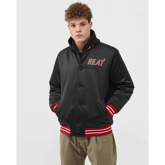 Mitchell & Ness NBA Heavyweight Satin Jacket Miami Heat M OJBF3413-MHEYYPPPBLCK