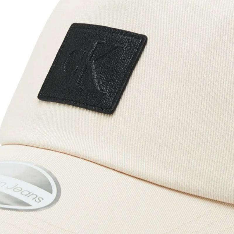 Calvin Klein Jeans K60K609805 baseball cap