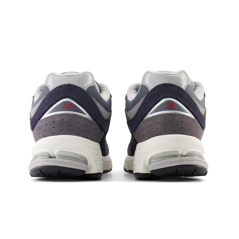 New Balance M M2002RSF sports shoes