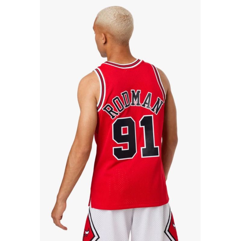 Mitchell & Ness Chicago Bulls NBA Dennis Rodman T-shirt M SMJYGS18154-CBUSCAR97DRD