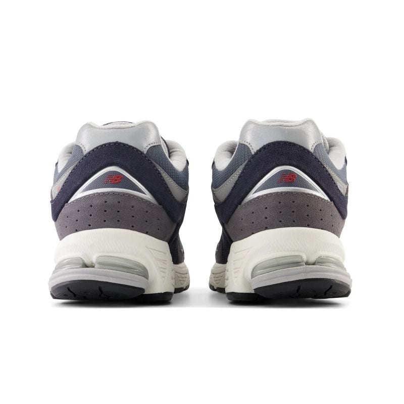 New Balance M M2002RSF sports shoes