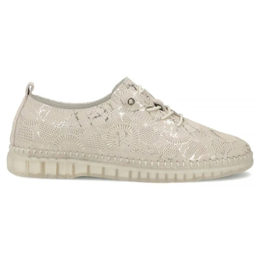 Beige leather shoes with elastic bands Filippo DP7810
