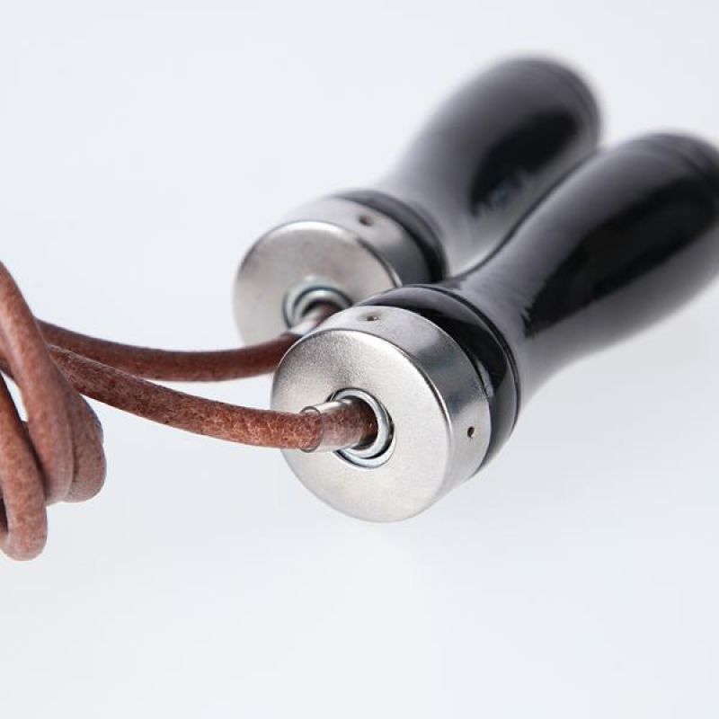 SK43 LEATHER SKIPPING ROPE HMS 17-36-043