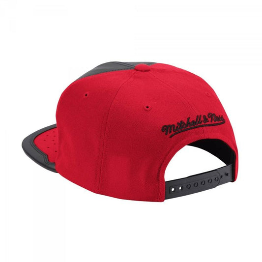 Mitchell & Ness NBA Chicago Bulls NBA Day One Snapback Bulls Cap 6HSSMM19224-CBUBKRD