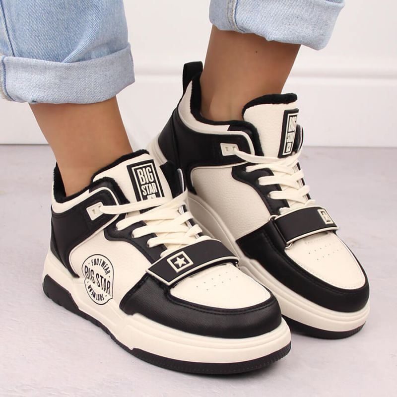 Big Star W INT2031 insulated sports shoes