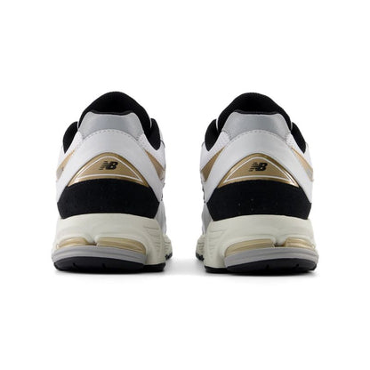 New Balance M2002RPN shoes