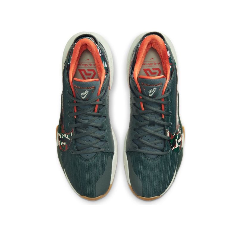 Nike Zoom Freak 2 "Bamo" Giannis Antetokounmpo basketball shoes - DC9853-300