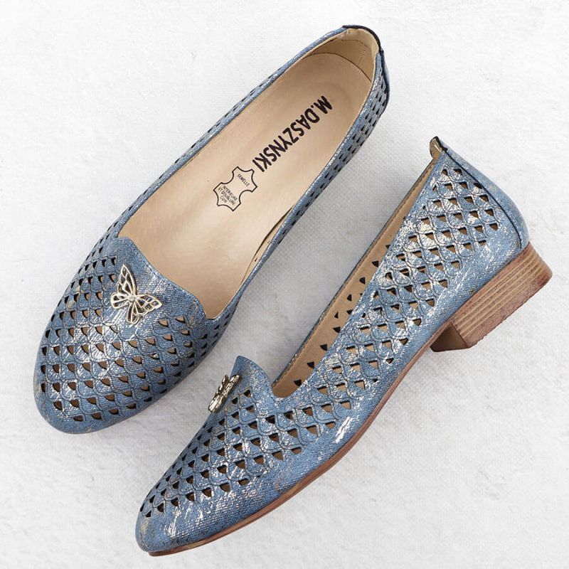 Women's openwork low-heeled shoes, blue M.Daszyński SA222-3