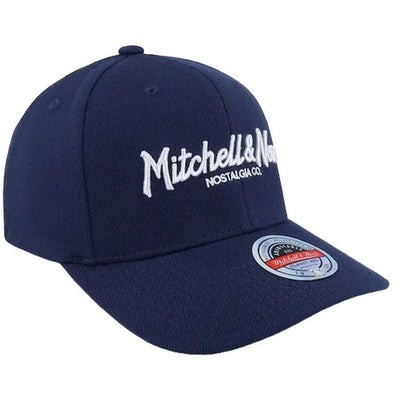 Mitchell & Ness NBA Pinscript Classic Cap HHSSINTL103-MNNYYPPPNAVY