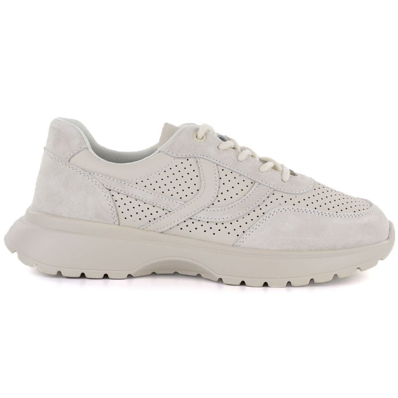Women's leather sports shoes with openwork pattern, beige, Vinceza 41507