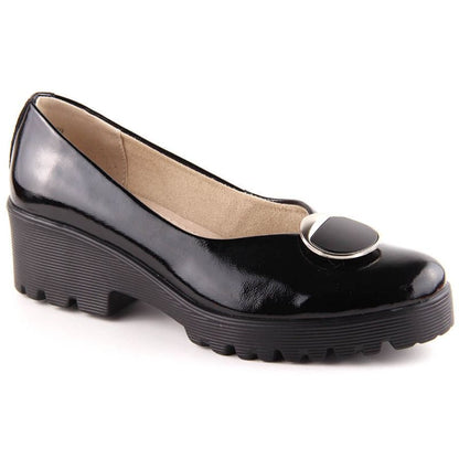 Women's patent leather shoes with decoration Filippo DP4569