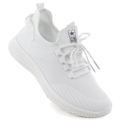 Lightweight mesh sports shoes white News 3634