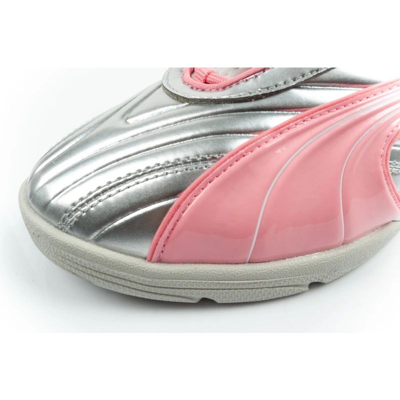 Puma sports shoes sneakers youth V-S2 Goalgetter fashionable silver