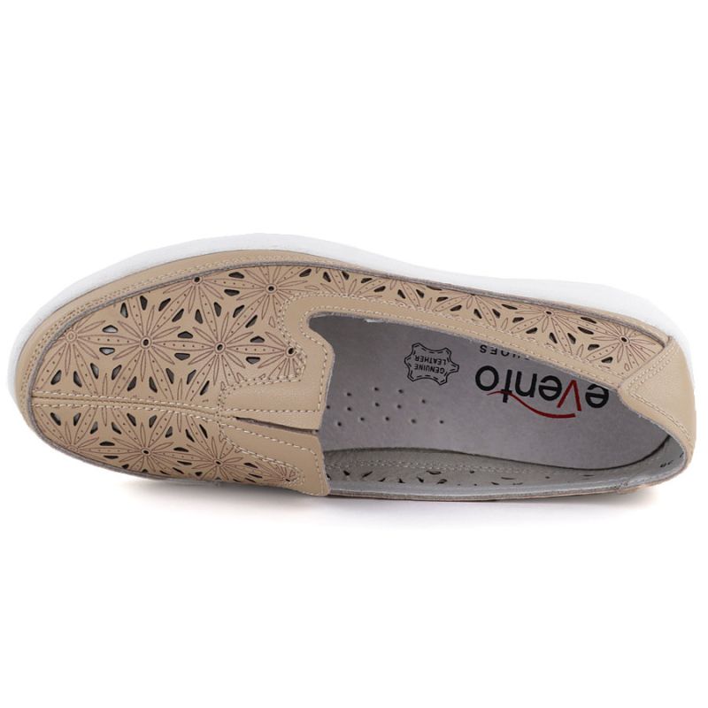 Comfortable women's leather shoes with openwork pattern in beige Evento 6849