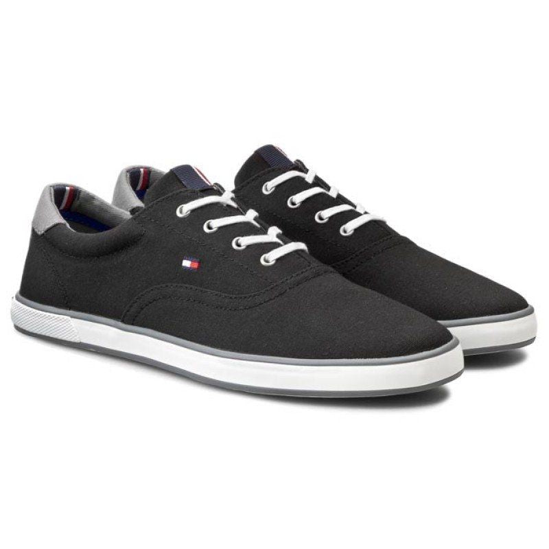 Tommy Hilfiger Harlow 3D M shoes FM56820915-990