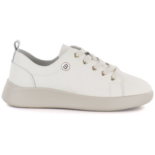 Beige women's leather shoes Vinceza 41508