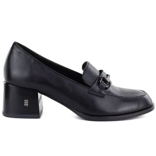 Women's leather lords shoes with heels, black, Vinceza 18116