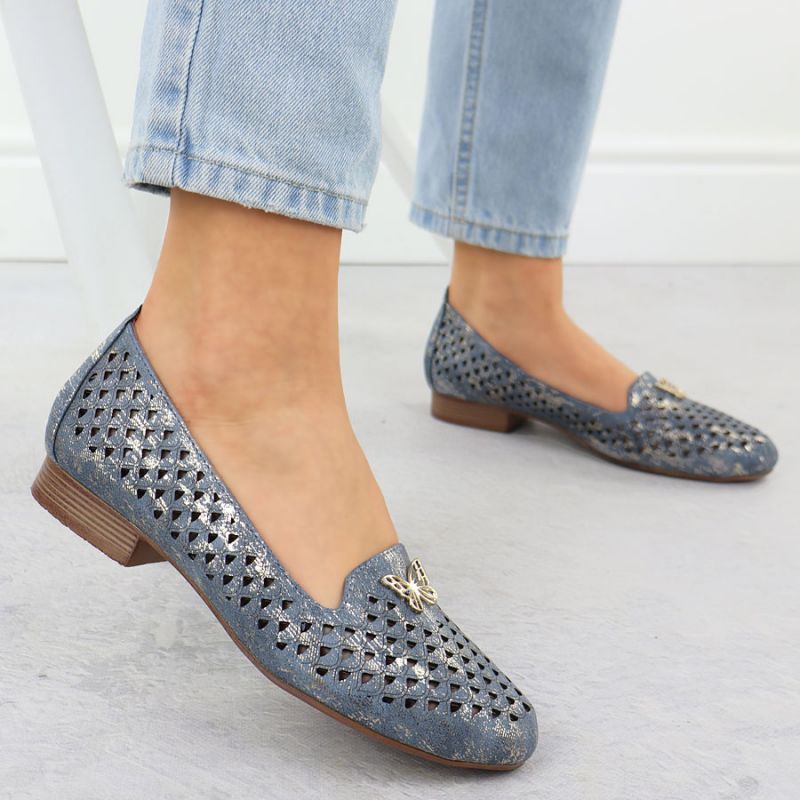 Women's openwork low-heeled shoes, blue M.Daszyński SA222-3