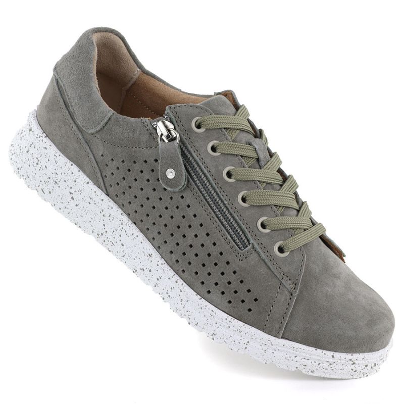 Women's leather openwork shoes on a green platform M.Daszyński 26PB17-04